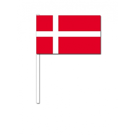 10 zwaaivlaggetjes Denemarken 12 x 24 cm