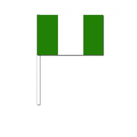 10 zwaaivlaggetjes Nigeria 12 x 24 cm