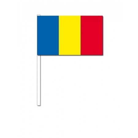 100x Romanian waving flags 12 x 24 cm