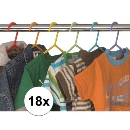 18x Plastic kids clothes hangers 