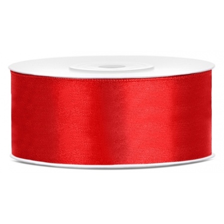 1x Hobby/decoration red satin ribbon 1.5 cm/25 mm x 25 meters