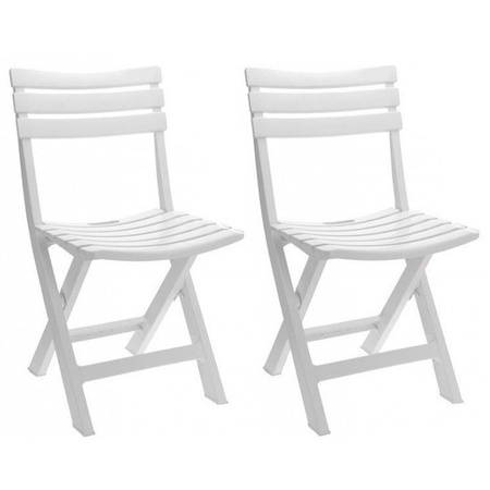 White folding chair 2x