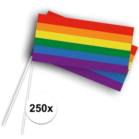 250x Zwaaivlaggetjes/handvlaggetjes met regenboog
