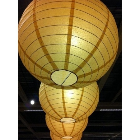 2x White paper lanterns 50 cm