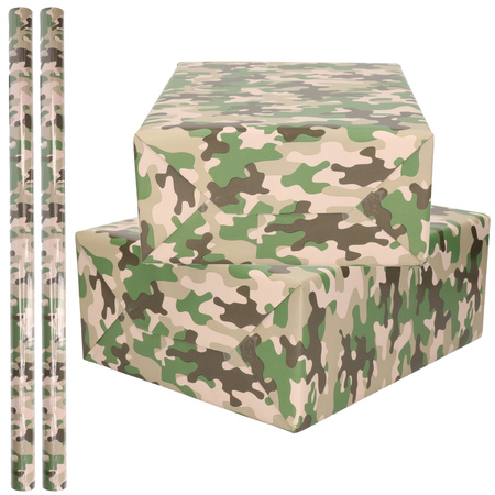 2x Rollen kadopapier / schoolboeken kaftpapier camouflage groen 200 x 70 cm