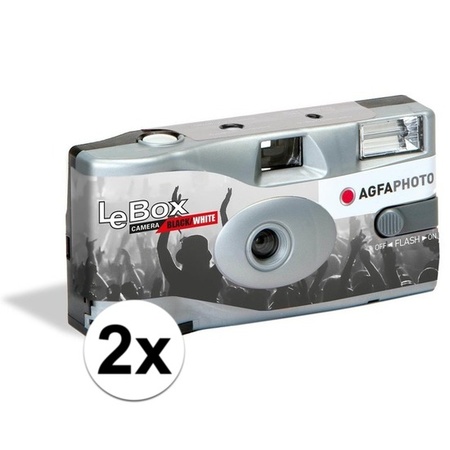 2x Wegwerp cameras met flitser voor 36 zwart/wit fotos 