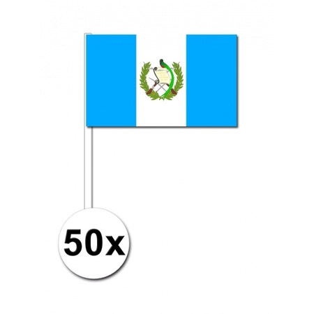 50 Guatemalaanse zwaaivlaggetjes 12 x 24 cm