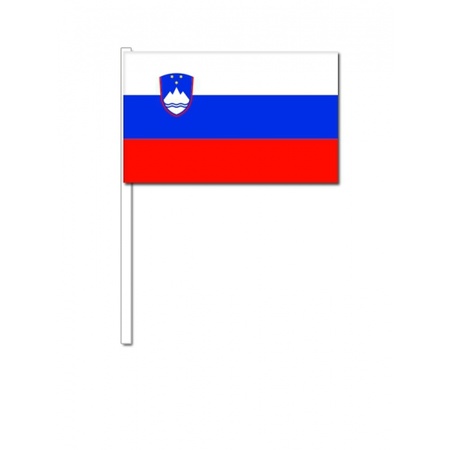50 Sloveense zwaaivlaggetjes 12 x 24 cm