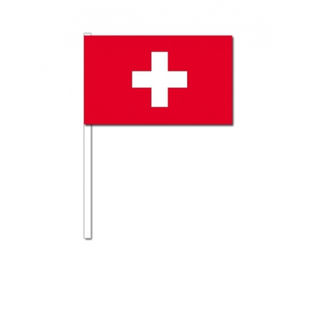 50 Zwitserse zwaaivlaggetjes 12 x 24 cm