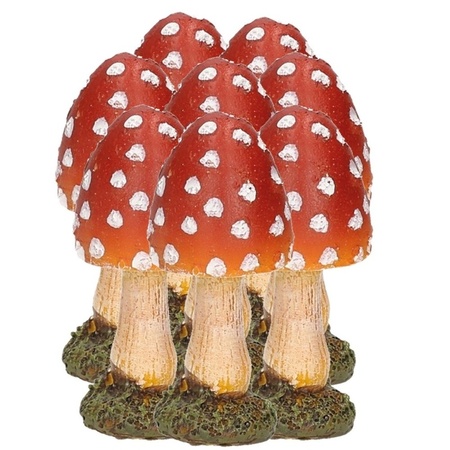 8x Decorative mushrooms 8 cm polyresin