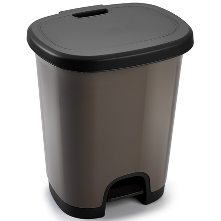 Afvalemmer/vuilnisemmer/pedaalemmer 18 liter in het taupe/zwart met deksel en pedaal
