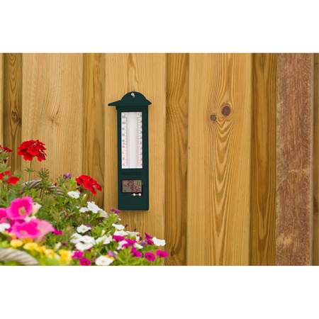 Inside/outdoor digital thermometer green artificial 9.5 x 24 cm