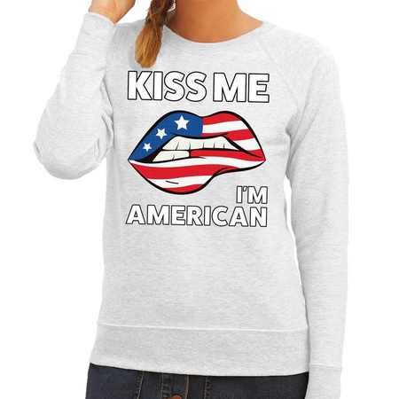 Kiss me I am American sweater grey woman