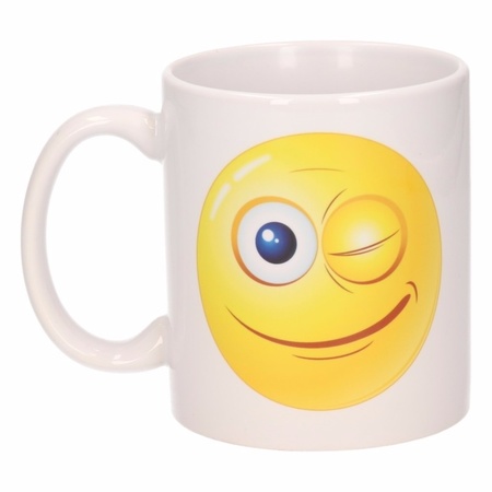 Winking smiley mug 300 ml