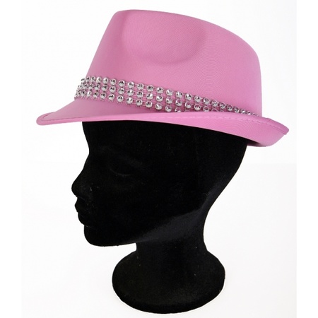 Light pink popstar hat with studs