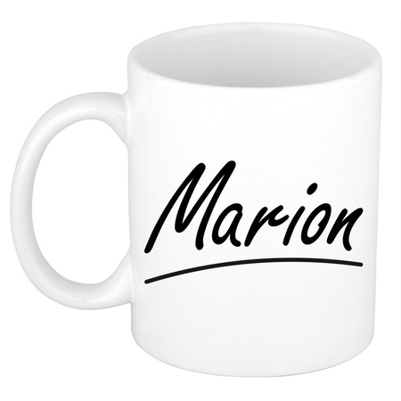 Naam cadeau mok / beker Marion met sierlijke letters 300 ml
