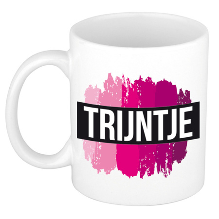 Name mug Trijntje  with pink paint marks  300 ml