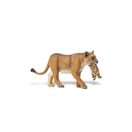 Plastic toy lioness with cub 16 cm