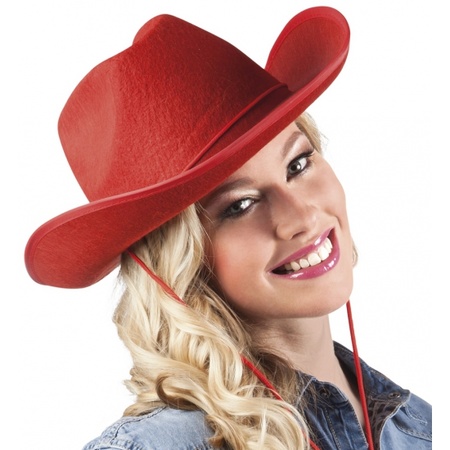 Red cowboy hat felt