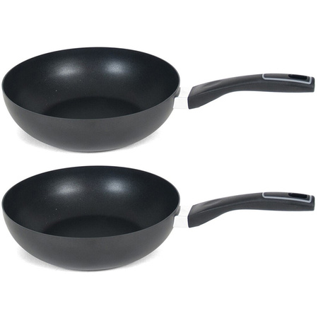Set van 2x stuks aluminium zwarte wok/wokpan Gusto met anti-aanbak laag 28 cm