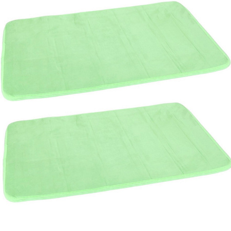 Set van 2x stuks groene sneldrogende badmat 40 x 60 cm rechthoekig