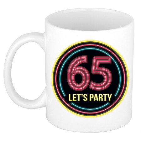 Verjaardag mok / beker - Lets party 65 jaar - neon - 300 ml - verjaardagscadeau