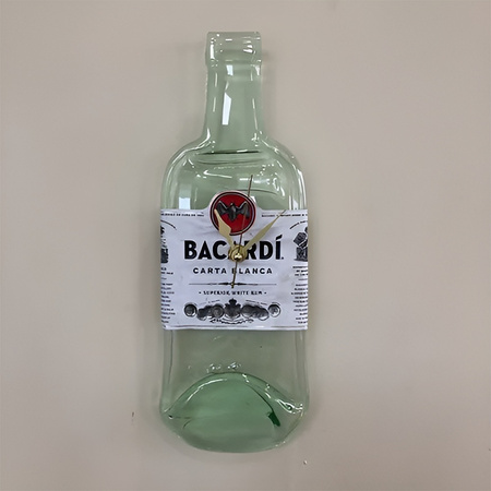 Wandklok - Bacardi superior rum fles - transparant - 10,5 x 29,5 cm