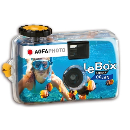 Disposable underwater camera for 27 colored photos