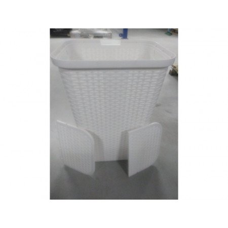 White rattan laundry baskets 62 cm