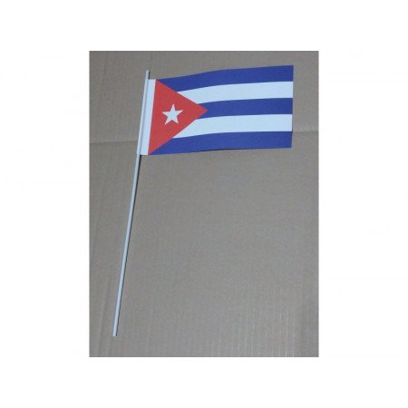 Zwaaivlaggetjes Cuba 12 x 24 cm