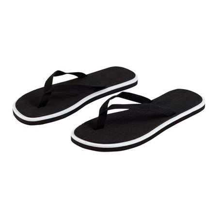 Black flipflop slippers for ladies